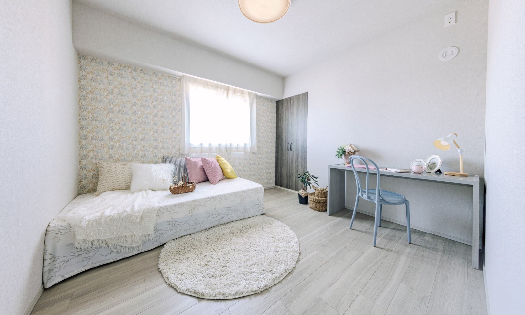 ROOM（1）